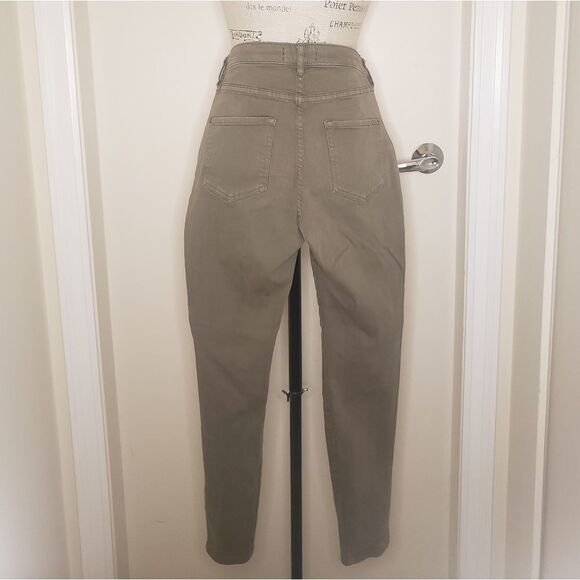 Green Skinny Denim Pants - Picture 2 of 10